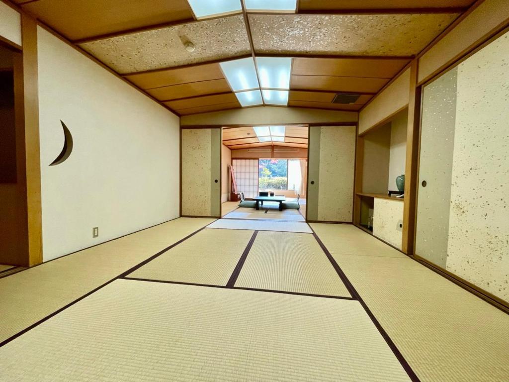 Katsura No Izumi Hotel Izunokuni Buitenkant foto