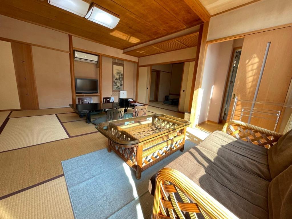 Katsura No Izumi Hotel Izunokuni Buitenkant foto